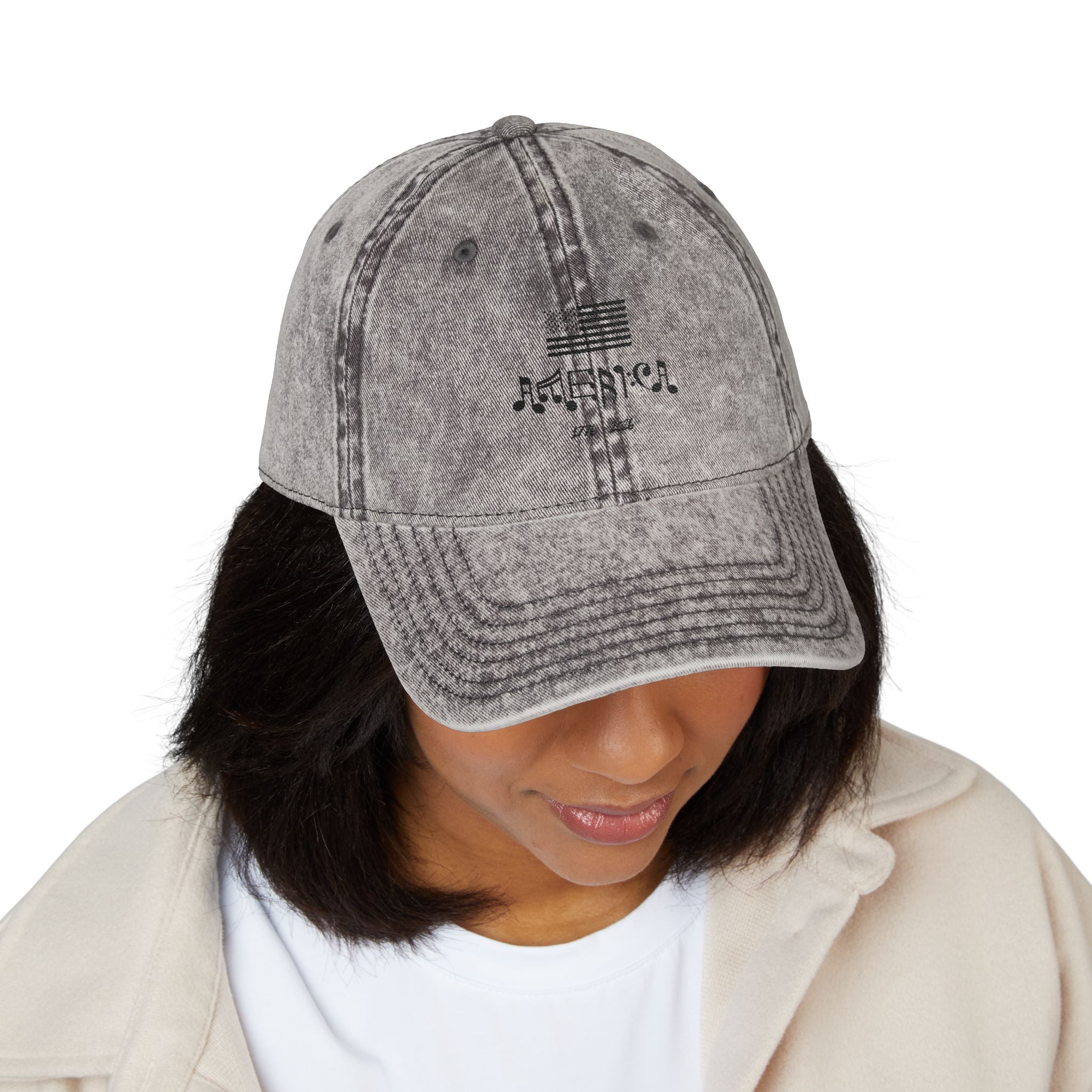 Vintage Embroidered ‘America’ Distressed Cap