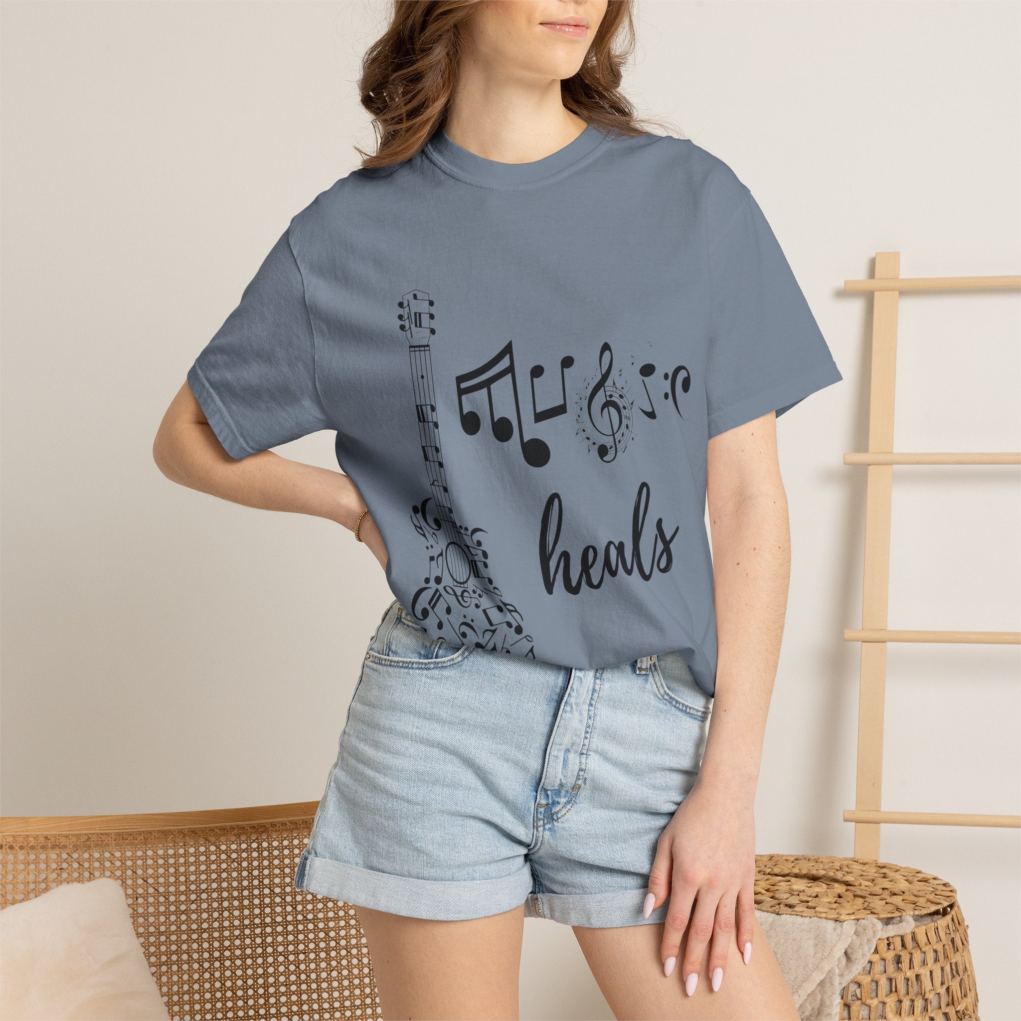 "Music Heals" Graphic Tee - Black